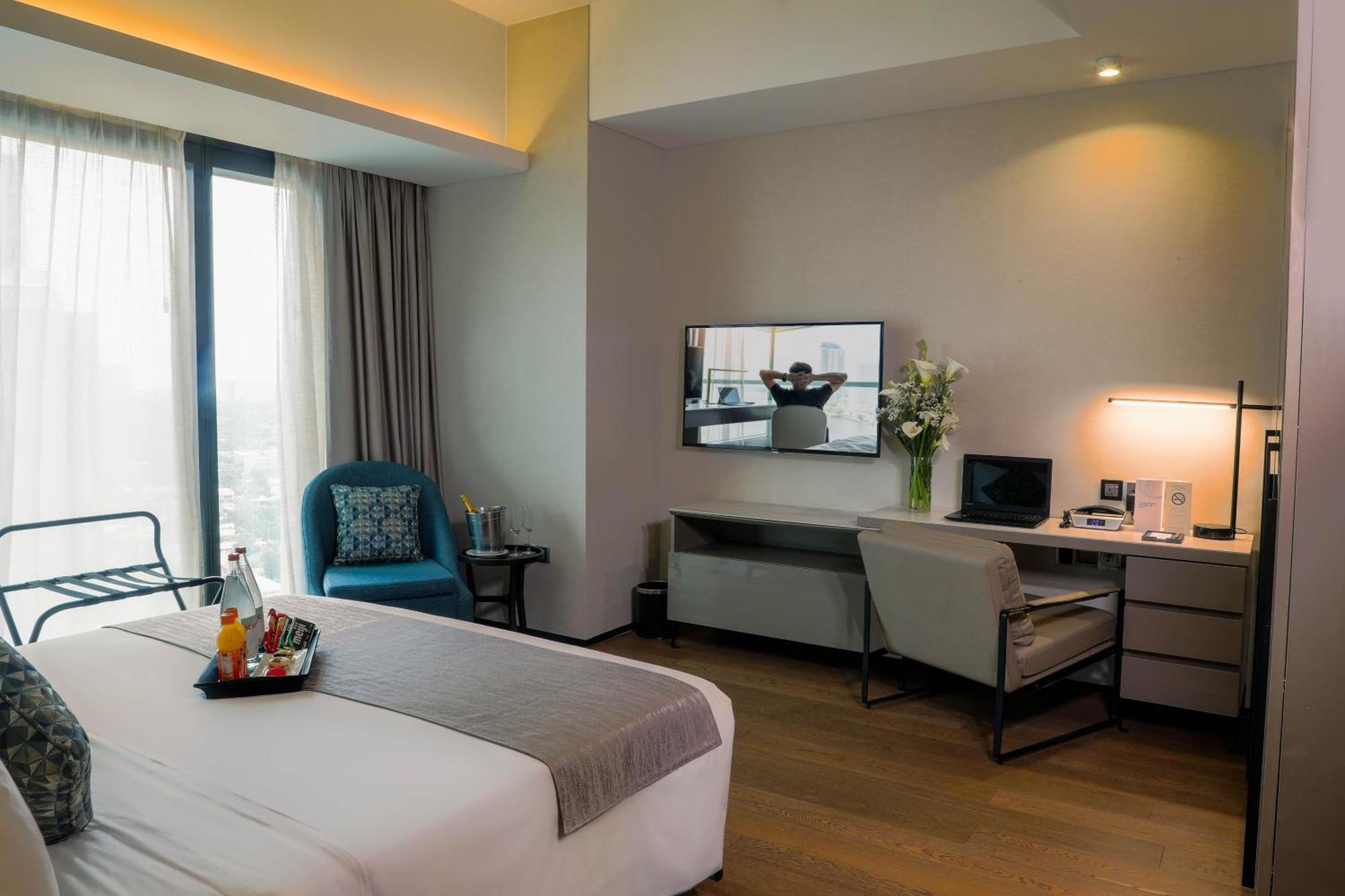 Oakwood Makati Avenue Hotel Makati City Exterior foto